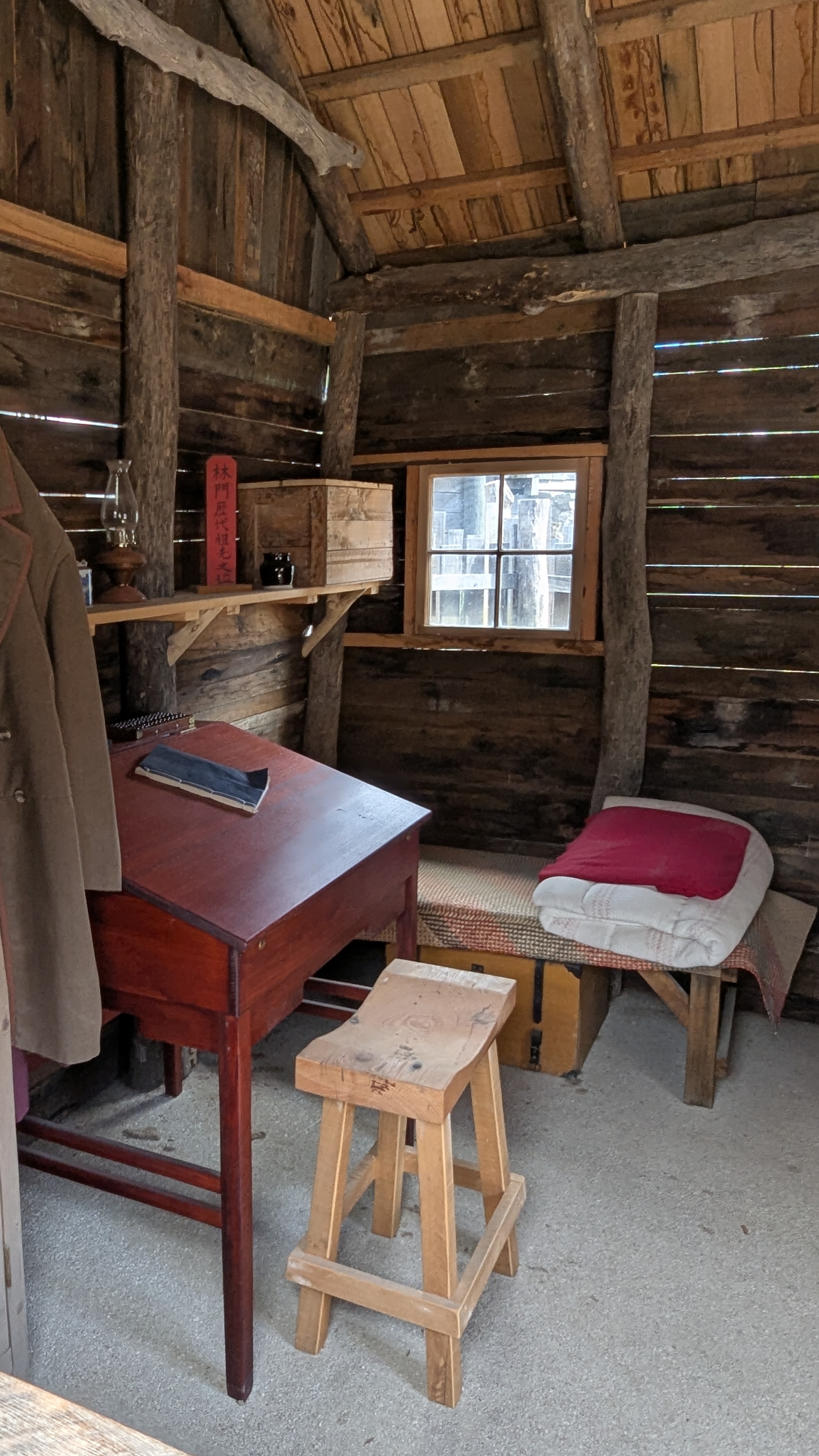 /uploaded_files/media/gallery/1775532697Translation, anyone .jpg